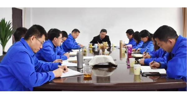 長(zhǎng)嶺電氣黨委書記、董事長(zhǎng)趙剛強(qiáng)到紡電公司調(diào)研時(shí)強(qiáng)調(diào) 盤活有效資產(chǎn) 深化改革改制